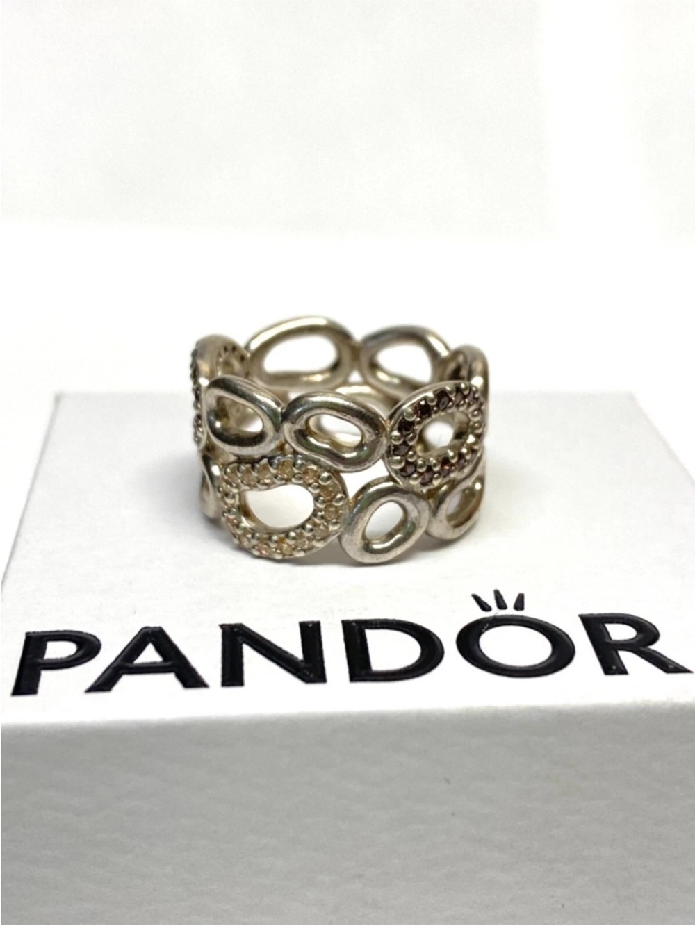 Pandora Silver Circle of Friends Pavé Band Sz 7
